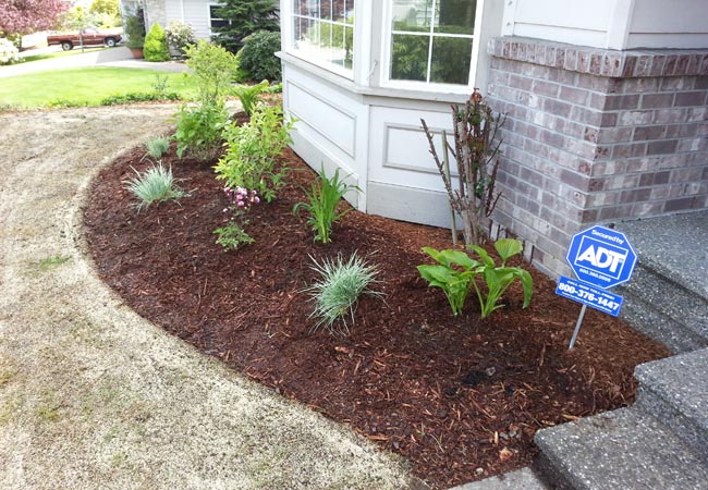 Mulching & Bed Care in Saginaw